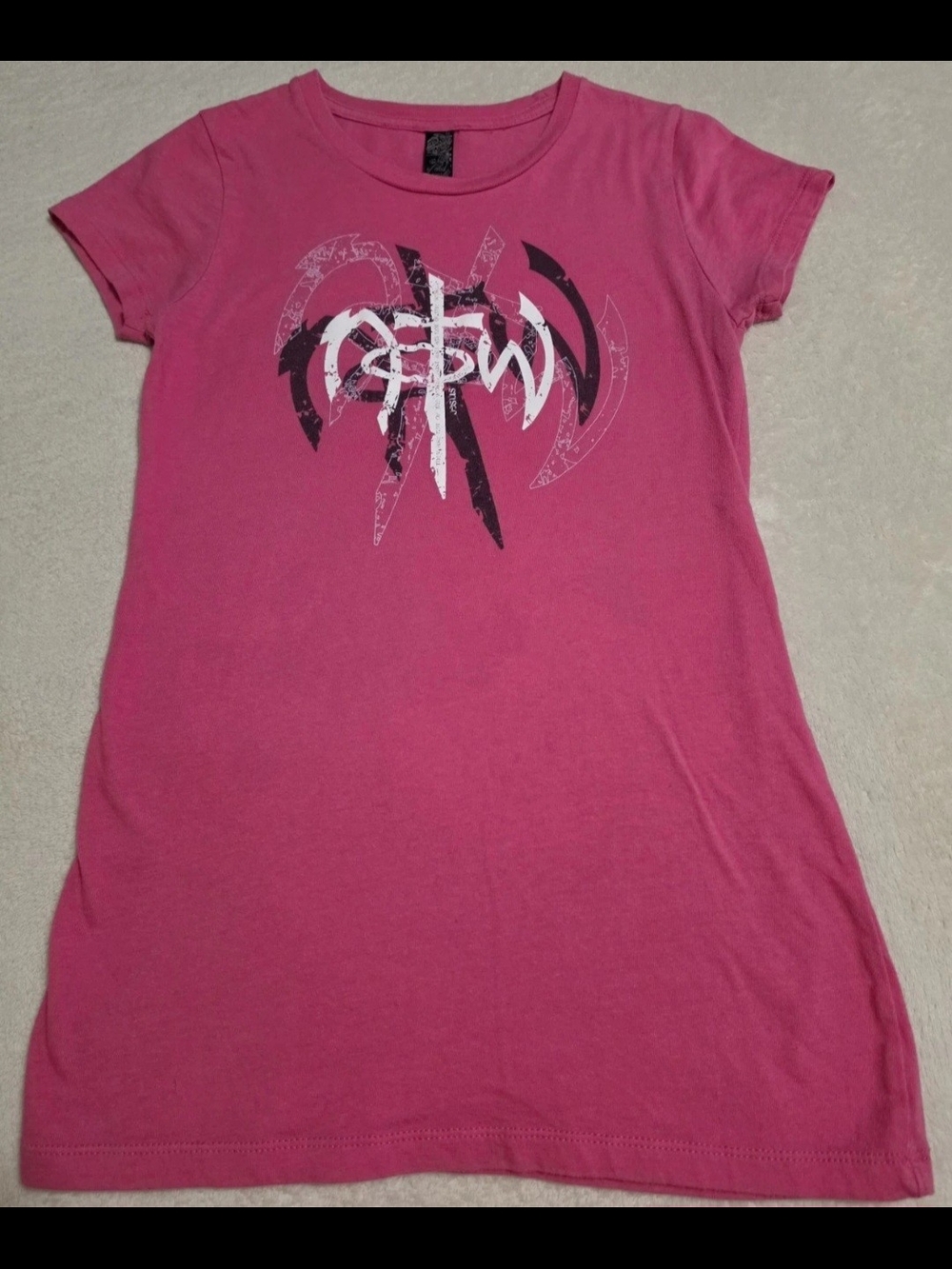 Not Of This World Pink Graphic Tunic Tee Size Small